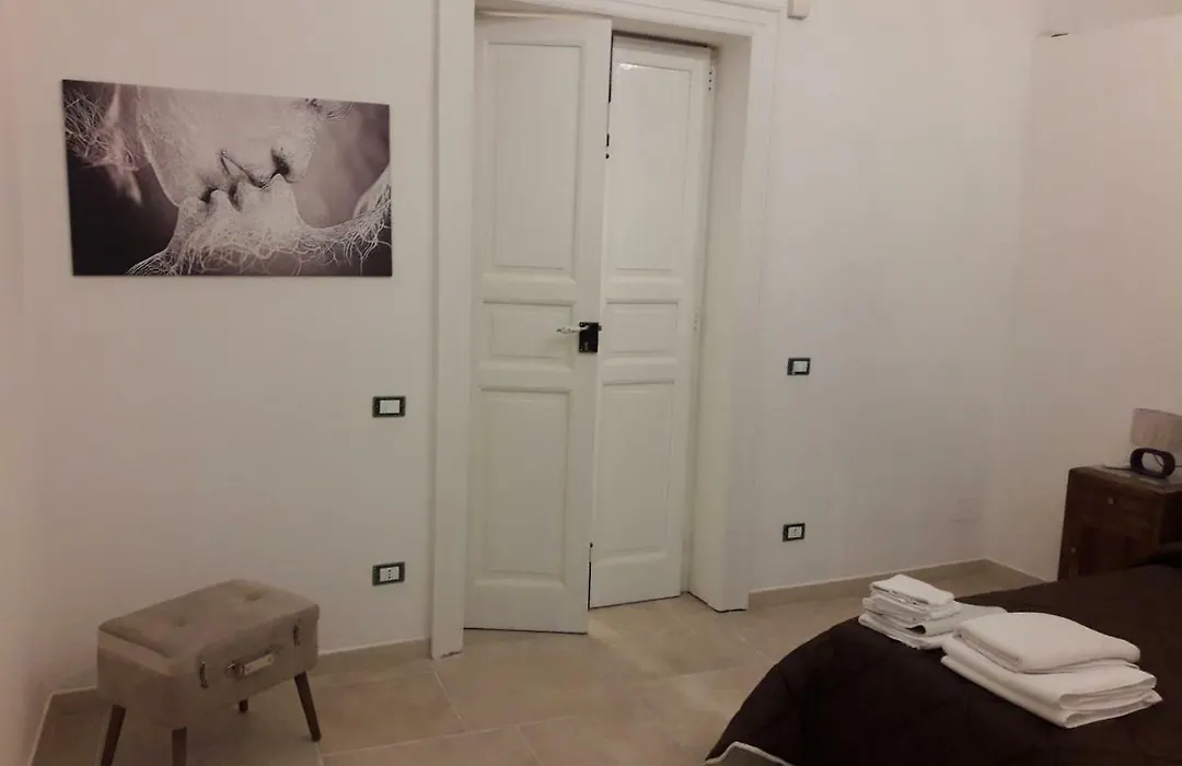 B&B Saffi-1