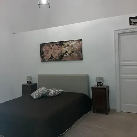 B&B Saffi-3